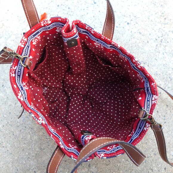 Tommy Hilfiger Boho Red Blue Tan Patterned Hobo Bag Expandable - Picture 6 of 8
